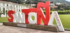 Letras de Santo&ntilde;a en el Pasaje. R.A.