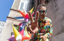 El artista Okuda.