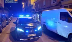 Veh&iacute;culo de la Polic&iacute;a Nacional en Santander.