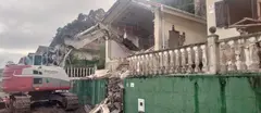 Trabajos de derribo en Las Llamas II en Argo&ntilde;os. R.A.