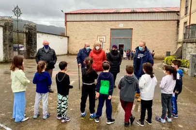 Visita de la consejera de Educación al colegio Marquesa Viluma, en Voto.