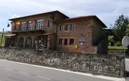 Ayuntamiento de Anievas. R.A.