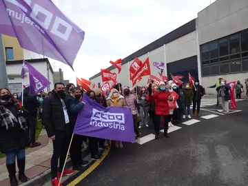 Los sindicatos cifraron el seguimiento en un 90 por ciento, algo desmentido desde la patronal. R.A.