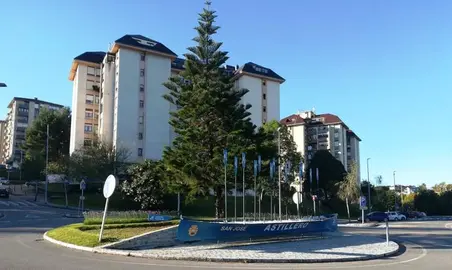 Rotonda a la entrada del municipio de Astillero. R.A.