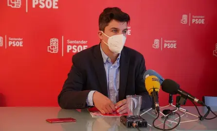 El portavoz del PSOE en Santander, Daniel Fernández.