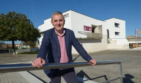 El alcalde de Santa Cruz de Bezana, Alberto García (PSOE).