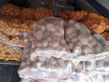 Patatas de Valderredible para Ucrania.
