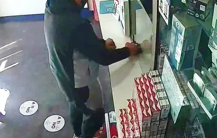 Datos de tarjetas bancarias.