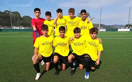 Castillo 7 Villas infantil, campeón del torneo. R.A.