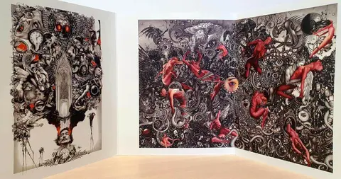 David Menéndez presenta sus creaciones en Torrelavega.