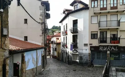 Puebla Vieja de Laredo. R.A.