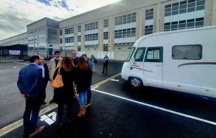 Zona habilitada para autocaravanas en Torrelavega.