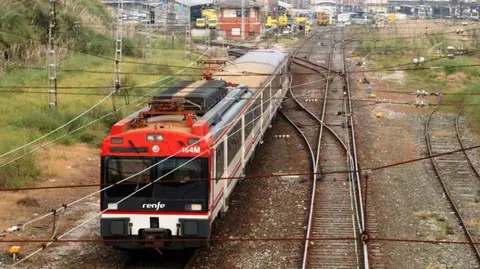 El sindicato CCOO denuncia contratos parciales que deberían ser a jornada completa.