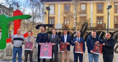 Presentaci&oacute;n del partido de rugby en Torrelavega.
