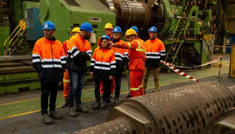 Los consejeros visitaron las instalaciones de la empresa en Reinosa.