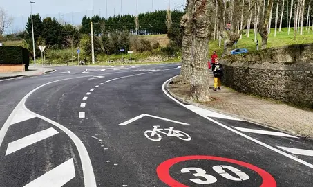 Obras en la Avenida del Faro, en Santander.