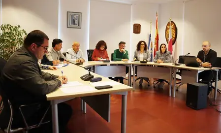 Salón de Plenos en Comillas.