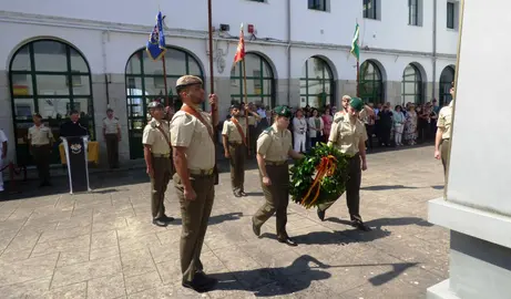Un momento de la ofrenda a los caídos por España. R.A.