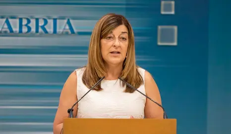 La presidenta regional, María José Sáenz de Buruaga, nombró a sus consejeros.