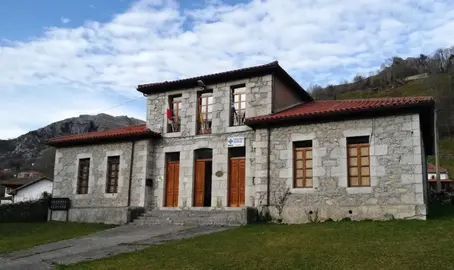 Ayuntamiento de Miera. R.A.