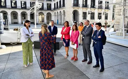 Un momento de la inauguración en Santander.