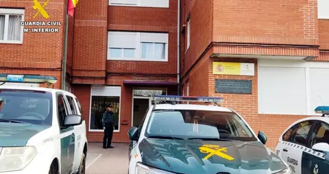 Guardia Civil en Santoña.