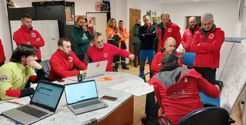 Equipo de rescate en Arredondo.