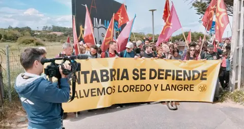 Inicio de la manifestación en Loredo. R.A.