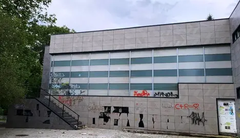 Edificio que se reformarán en Renedo.