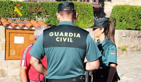 Agentes de la Guardia Civil.