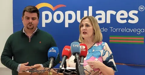 Rueda de prensa del PP de Torrelavega.
