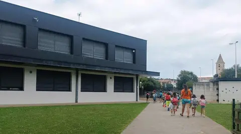 Ludoteca en Santa Cruz de Bezana.