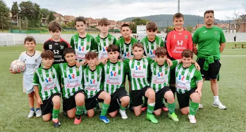 El Colindres, equipo vencedor del Torneo. R.A.