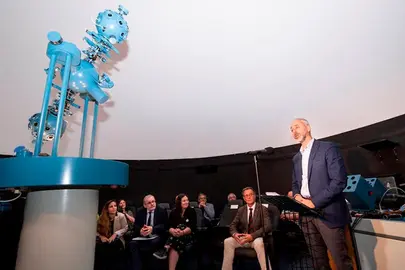 Un momento de la apertura del Planetario.