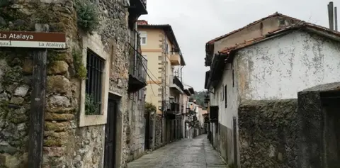 Puebla Vieja de Laredo. R.A.