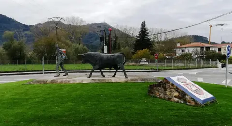 Entrada al municipio de Ampuero. R.A.