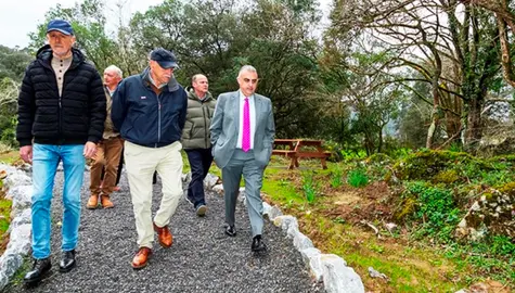 Las autoridades políticas en Voto.