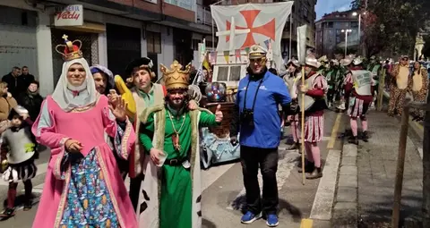 Un total de 31 grupos salieron en el desfile del Carnaval de Santoña. R.A