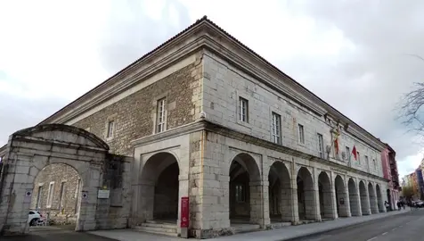 Parlamento de Cantabria.  R.A.