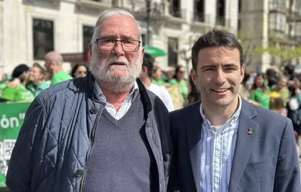 Ramón Ruiz a la izquierda y Pedro Casares.