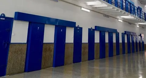 Instalaciones del penal El Dueso, en Santoña.