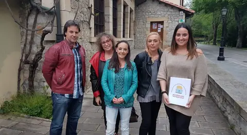 Asdican imparte charlas en diversos municipios.