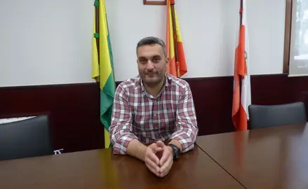 El alcalde de Ribamontán al Monte,  Joaquín Arco. R.A.