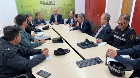 Reunión de la Junta de Seguridad Local en Torrelavega.