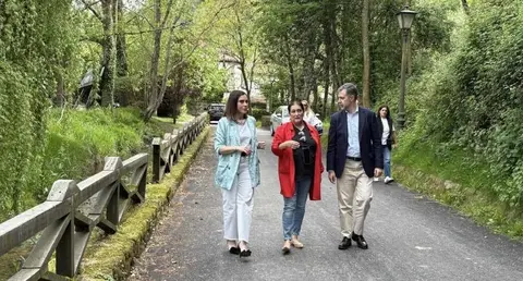 Visita a las ruta en Cabuérniga.