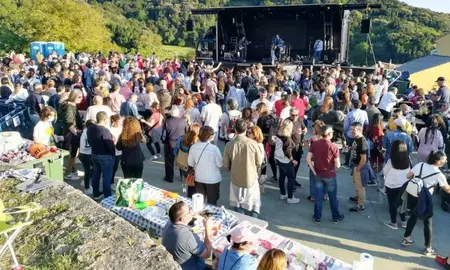 Fiestas de San Miguel en el barrio El Dueso. R.A.