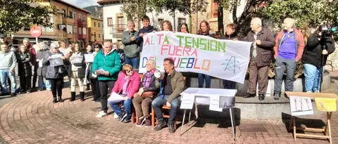 Movilización en Voto contra los parques eólicos. R.A.