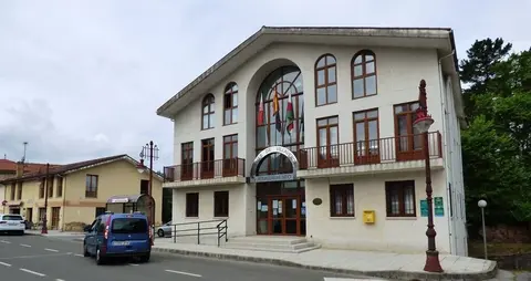 Ayuntamiento del Valle de Villaverde. R.A.