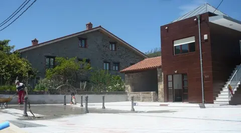 Praves, en Hazas de Cesto. R.A.