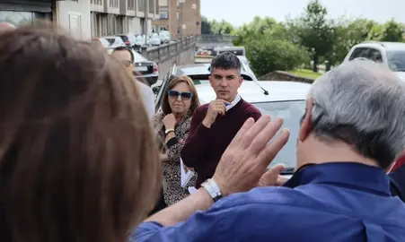 Reunión con los vecinos de la Bajada de Polio.